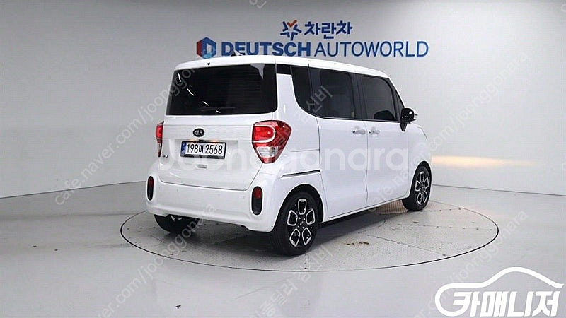 중고 더 뉴 레이 시그니처 (5인승) 2021 년식 흰색 중고자동차 가격--2